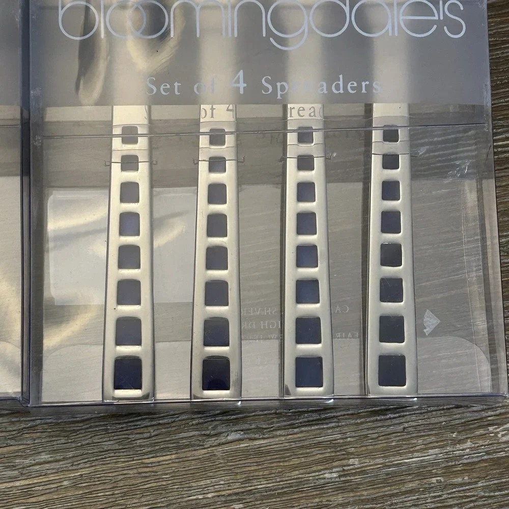 Set Of 12 Bloomingdales Spreaders Cambridge Mosaic Handle Butter Knives Flatware